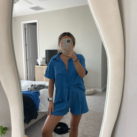 Blue linen lounge set, cottony gauze soft linen material - Picture 5 of 6